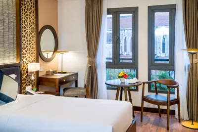 Executive Suite — Conifer Grand Hotel